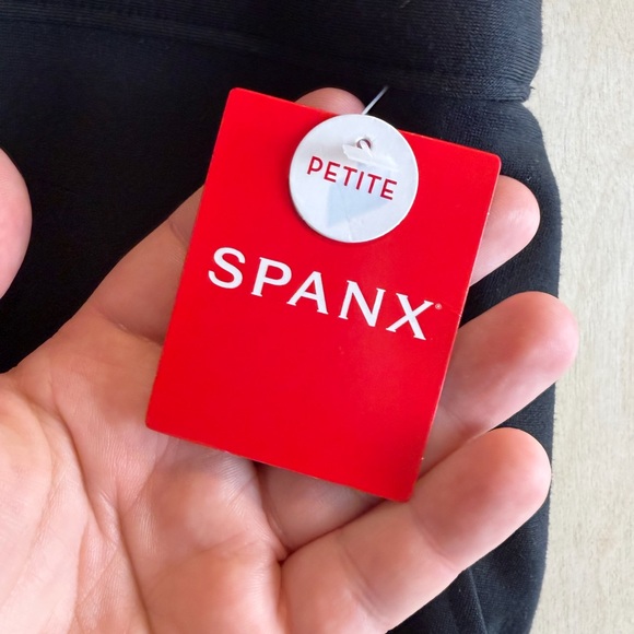 NWT SPANXsupersmooth™ PerfectFit
Ponte Wide Leg Pant in Black XL Petite - Picture 4 of 9